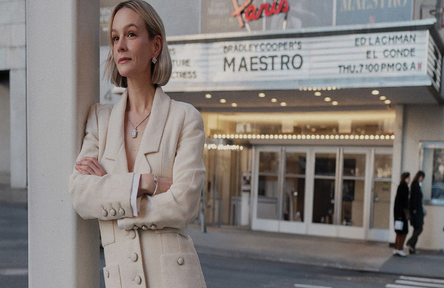 Carey Mulligan: Preparing for a Chanel Party